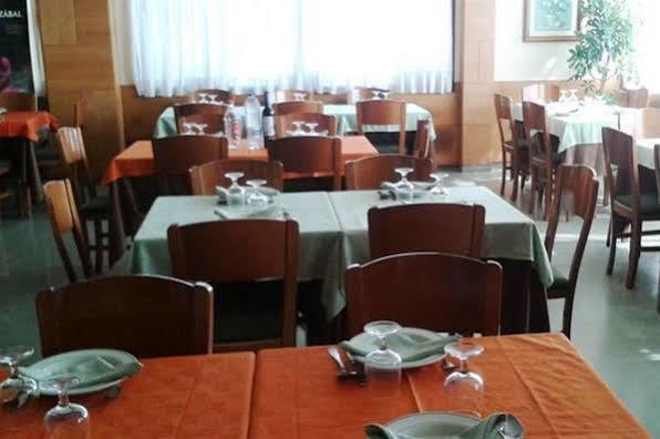 Hostal Meson Pepa Логроньйо Екстер'єр фото